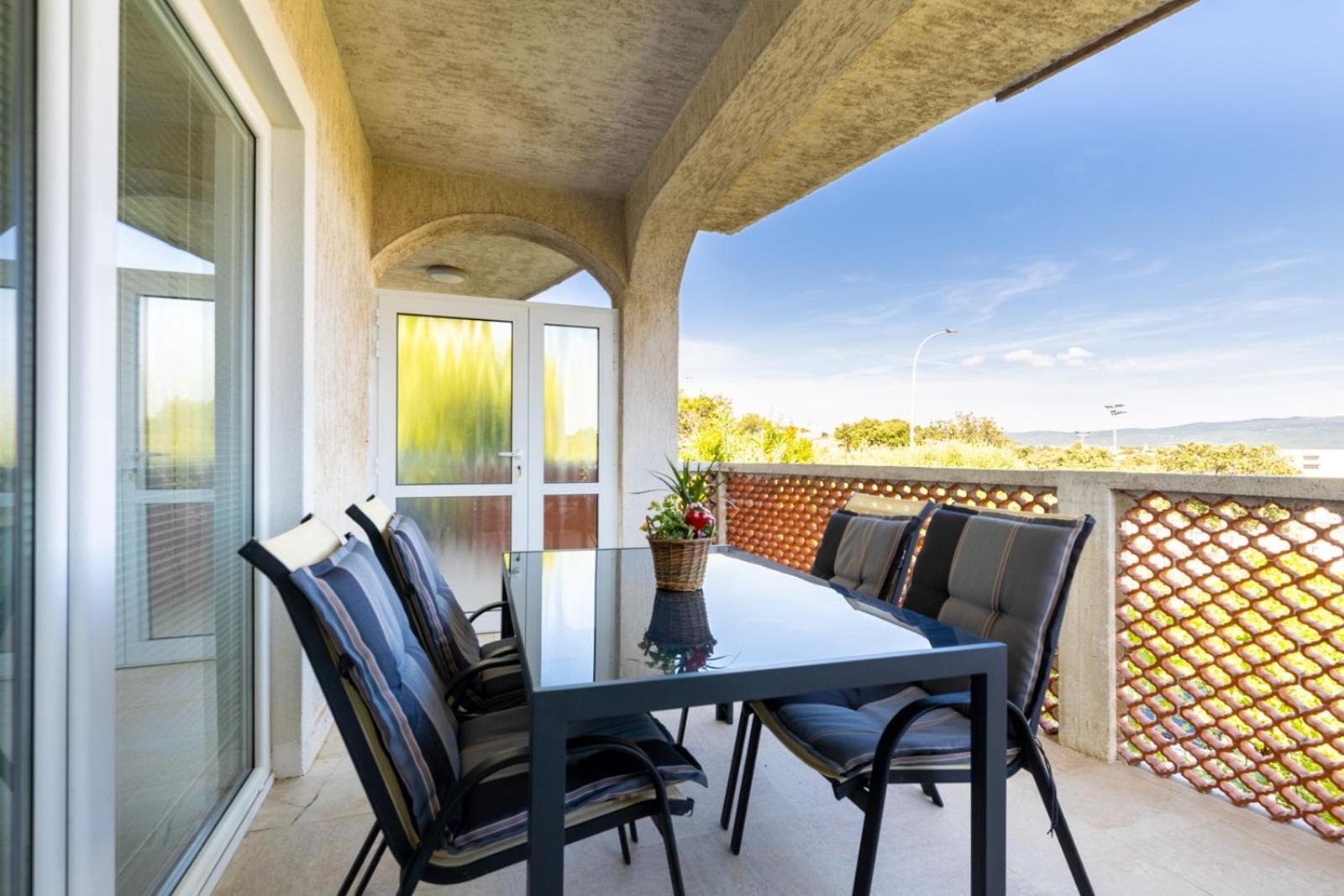 Apartment Meri Đảo Krk Ngoại thất bức ảnh