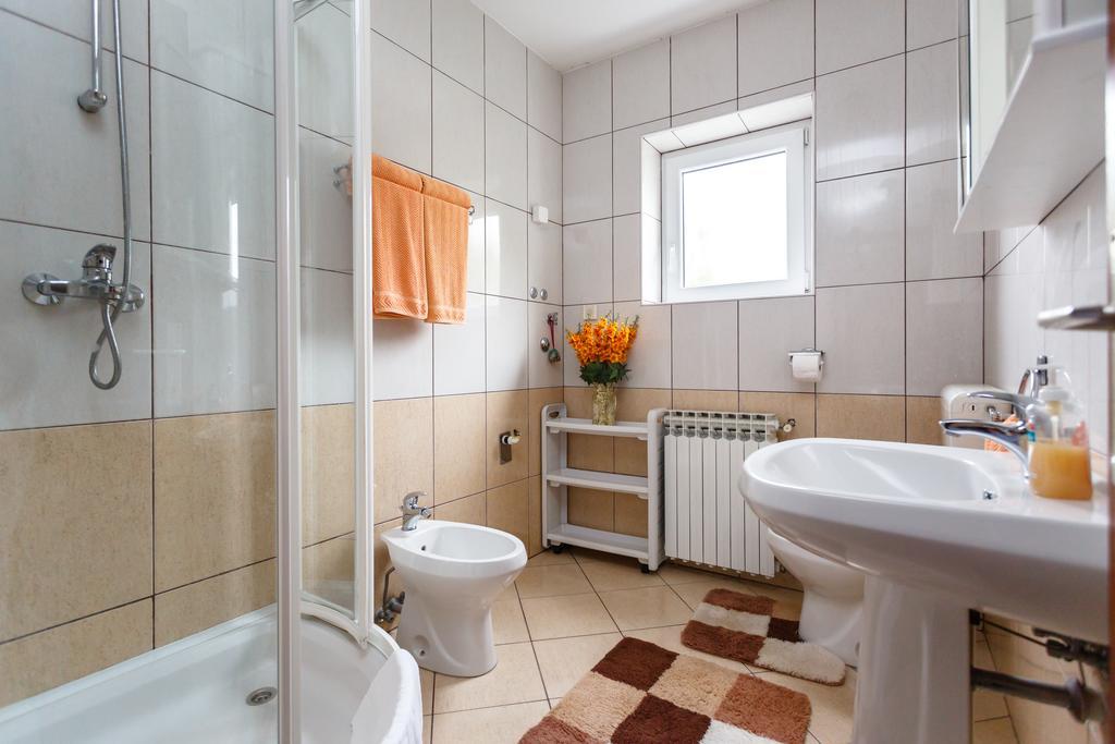Apartment Meri Đảo Krk Ngoại thất bức ảnh
